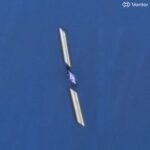 SpaceX : un satellite a photographié le satellite Starlink 35956 endommagé en orbite, montrant son état